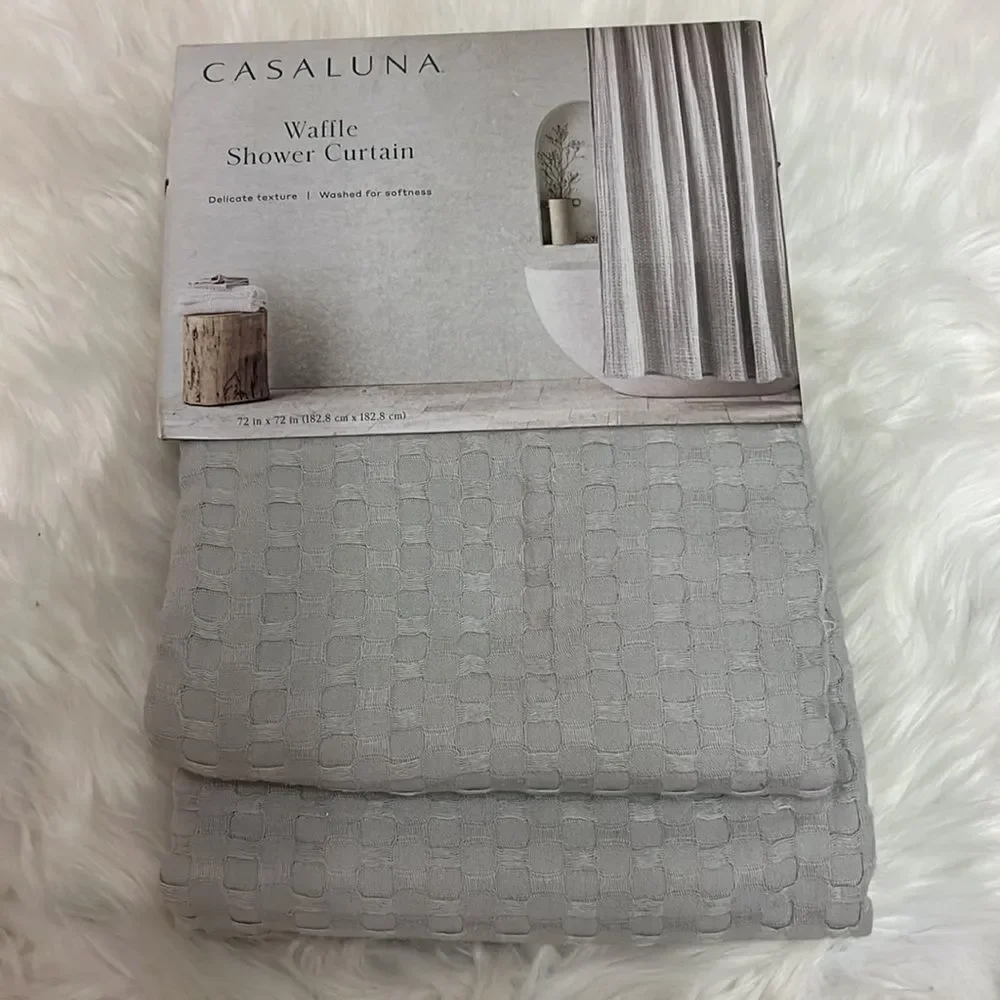 CASALUNA NWT waffle shower curtain light gray‎